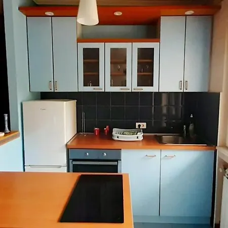Apartment Alex 2 *